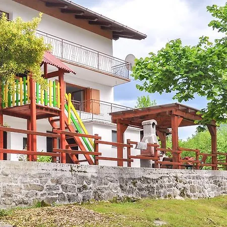 Hébergement de vacances Holiday Home Lozanka